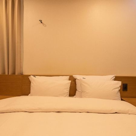 H Avenue Chuncheon Hotel Kültér fotó