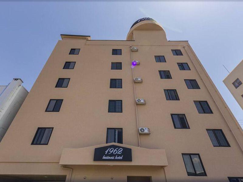 H Avenue Chuncheon Hotel Kültér fotó