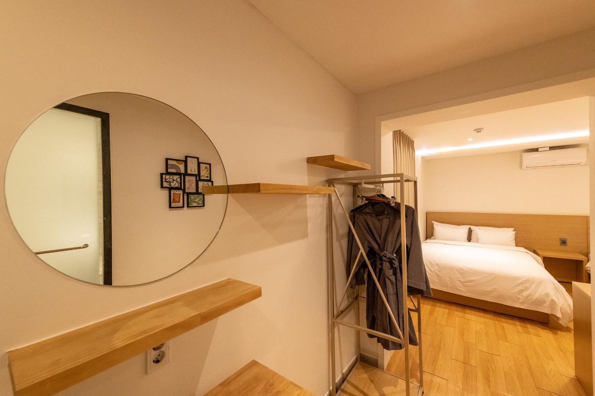 H Avenue Chuncheon Hotel Kültér fotó