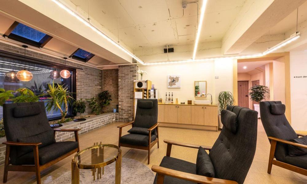 H Avenue Chuncheon Hotel Kültér fotó